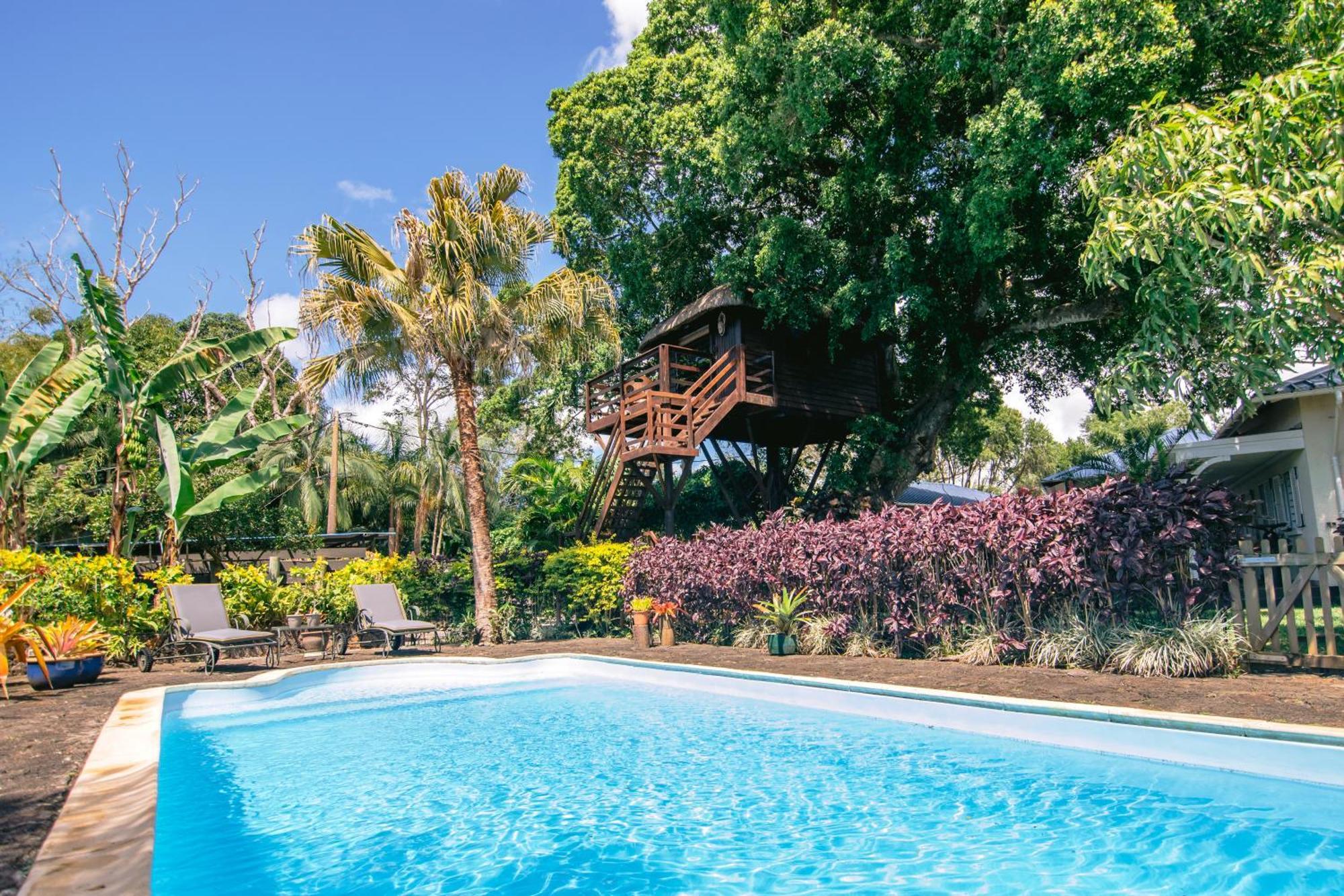 Tree Lodge Mauritius Belle Mare Exteriör bild