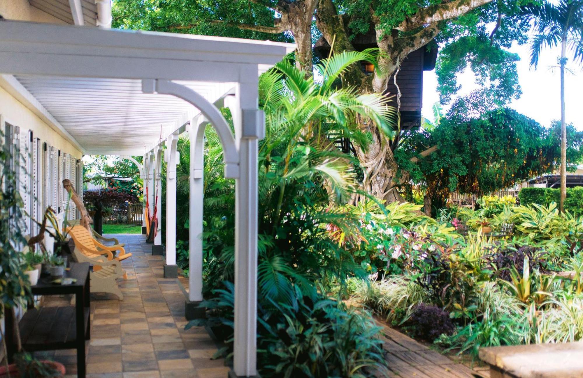 Tree Lodge Mauritius Belle Mare Exteriör bild