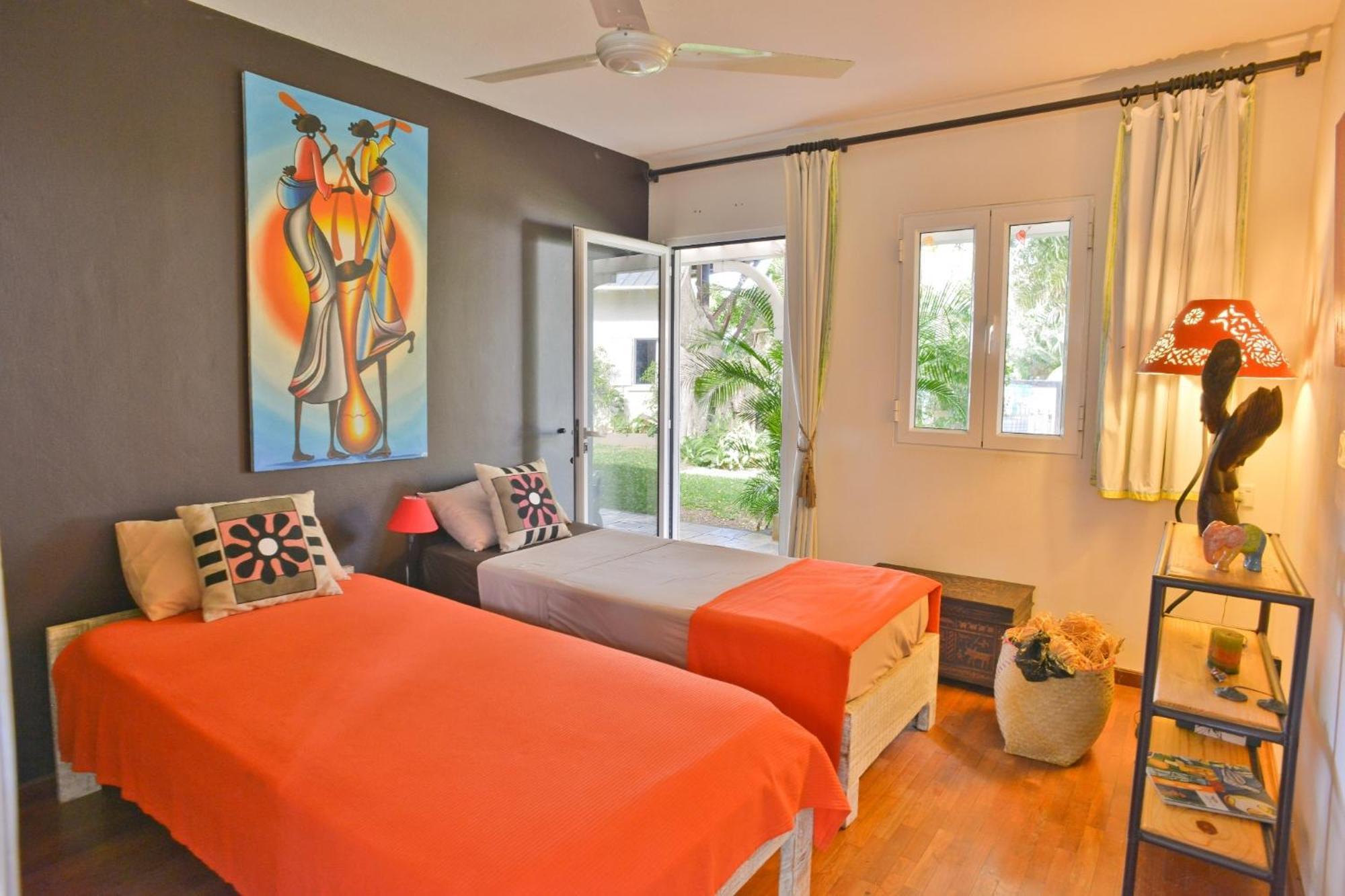 Tree Lodge Mauritius Belle Mare Exteriör bild